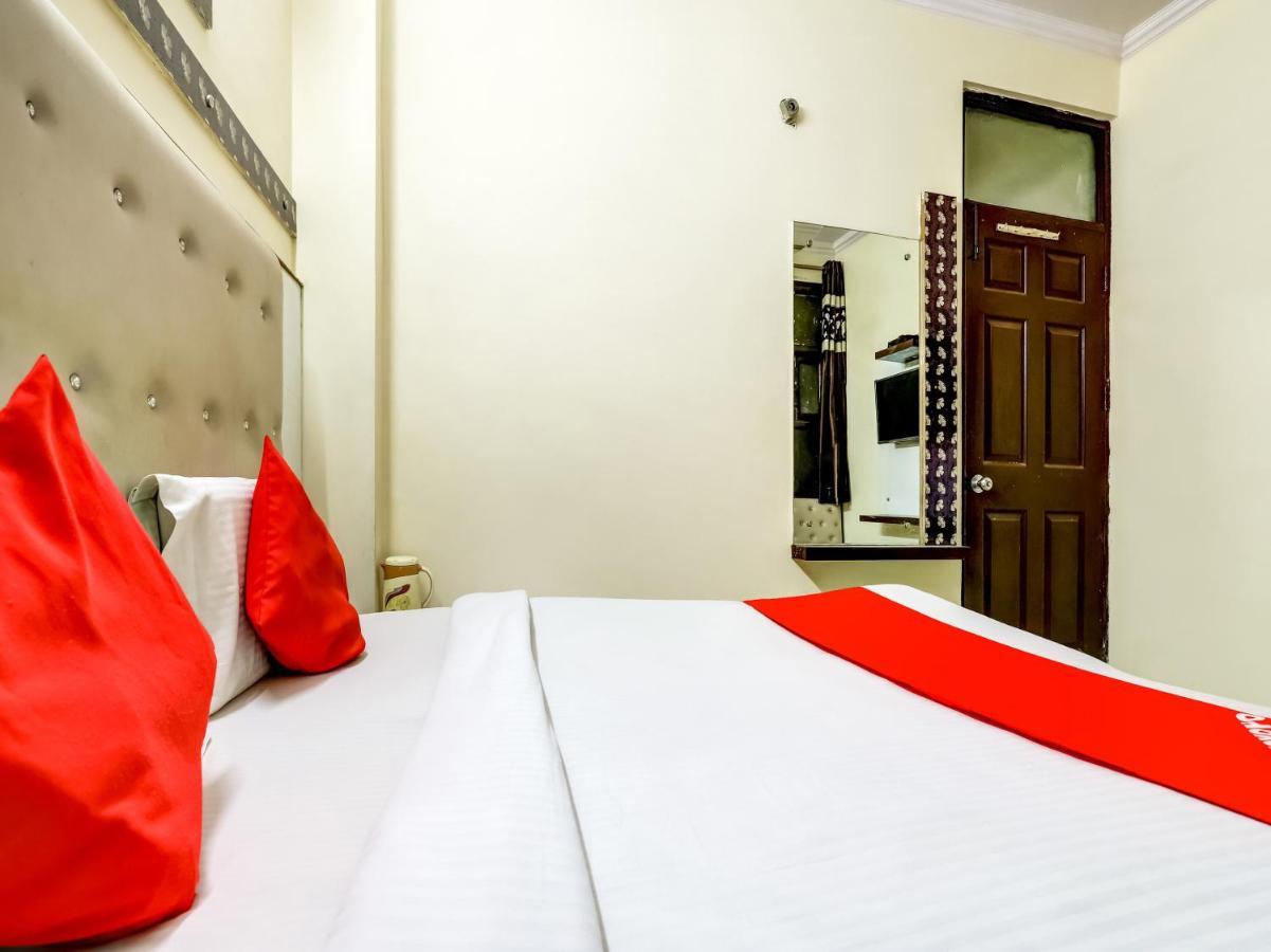 Oyo 75948 Hotel Tushar Continental นิวเดลี ภายนอก รูปภาพ