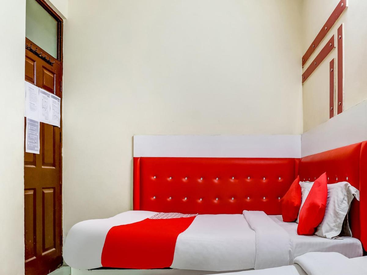 Oyo 75948 Hotel Tushar Continental นิวเดลี ภายนอก รูปภาพ
