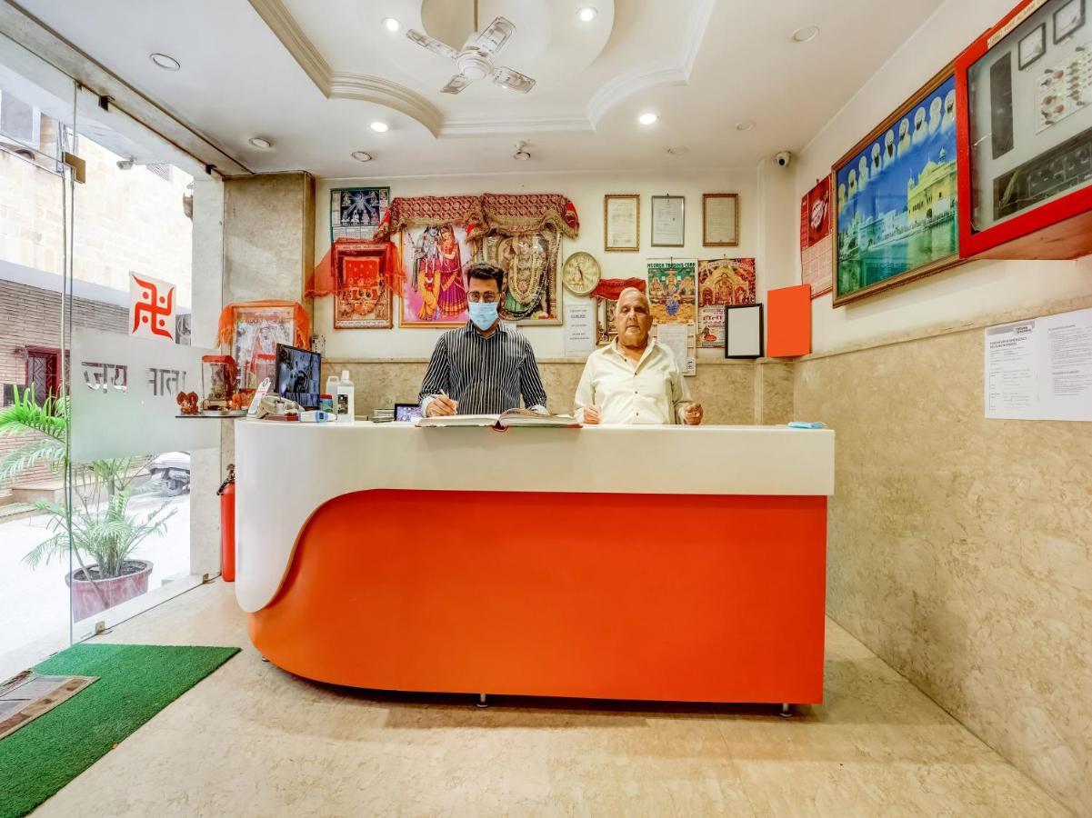 Oyo 75948 Hotel Tushar Continental นิวเดลี ภายนอก รูปภาพ