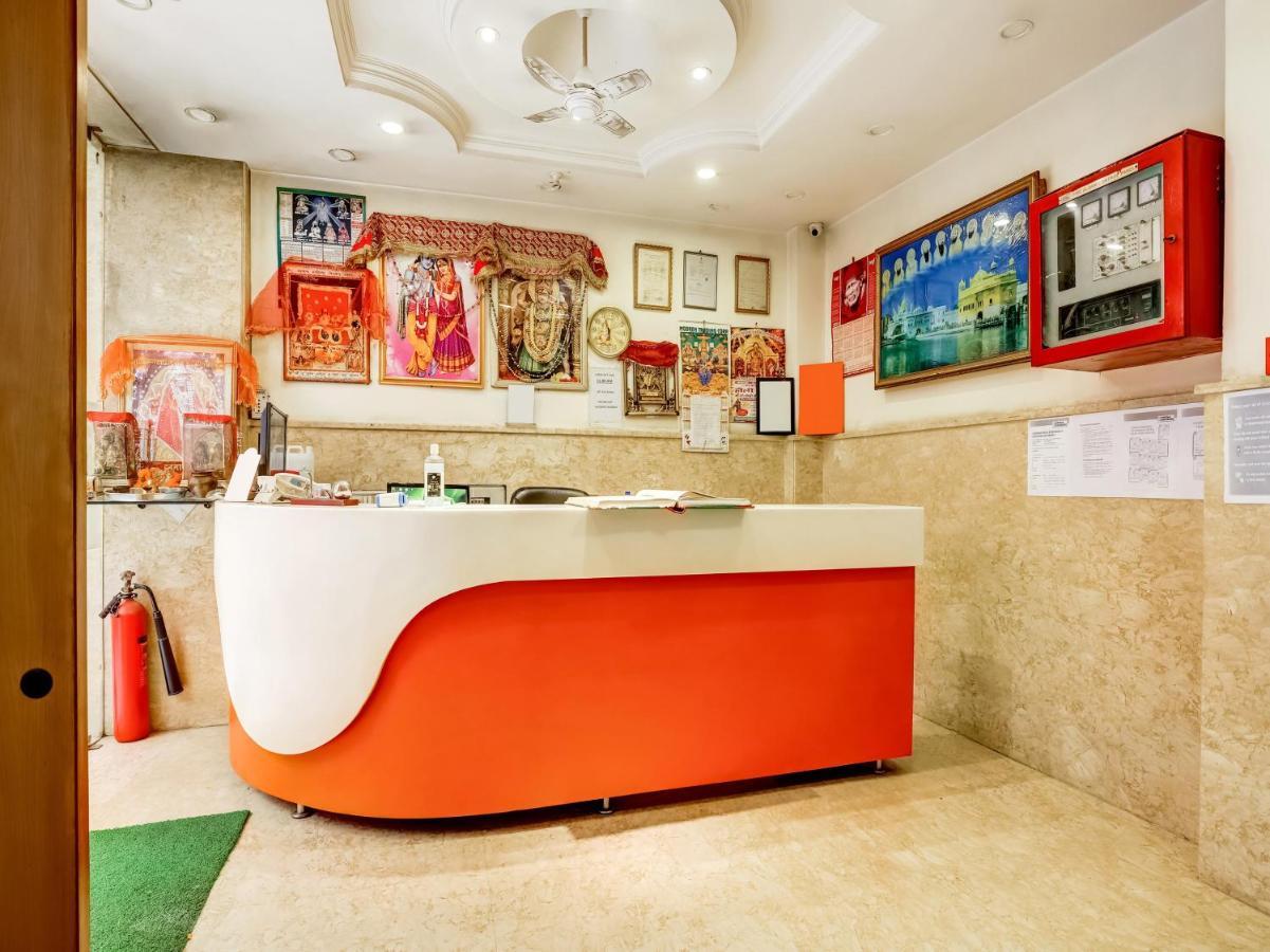 Oyo 75948 Hotel Tushar Continental นิวเดลี ภายนอก รูปภาพ