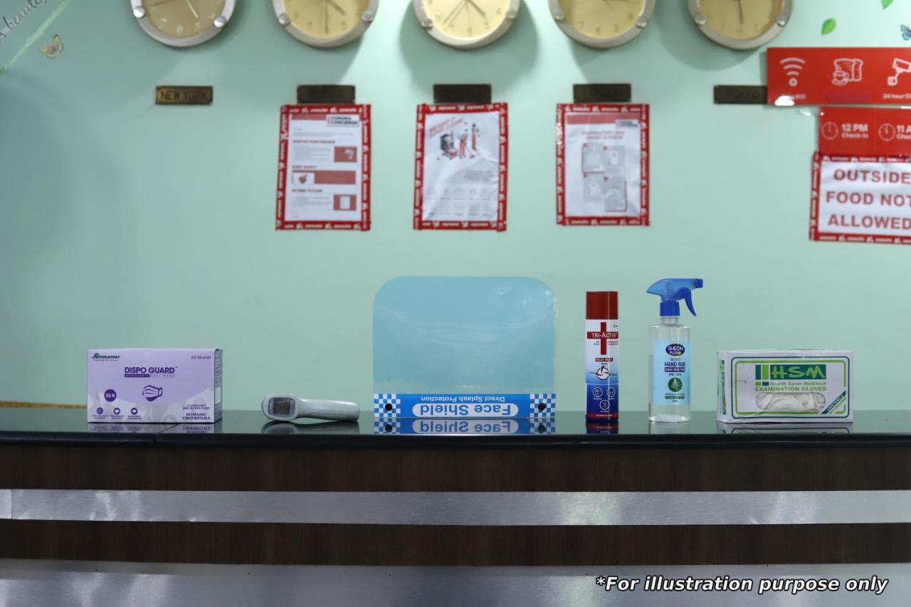 Oyo 75948 Hotel Tushar Continental นิวเดลี ภายนอก รูปภาพ